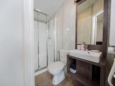 艾特夫露营小屋旅馆 营地