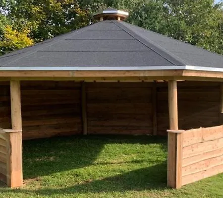 艾特夫露营小屋旅馆 营地 艾特韦