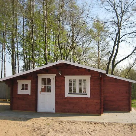 مكان تخييم Egtved Camping Cottages Egtved